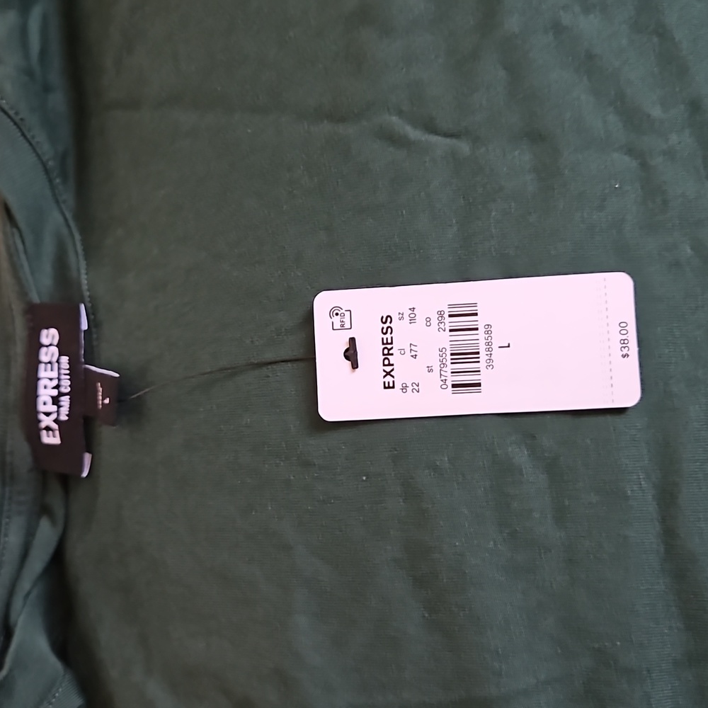 T shirts - Picture 2 of 2